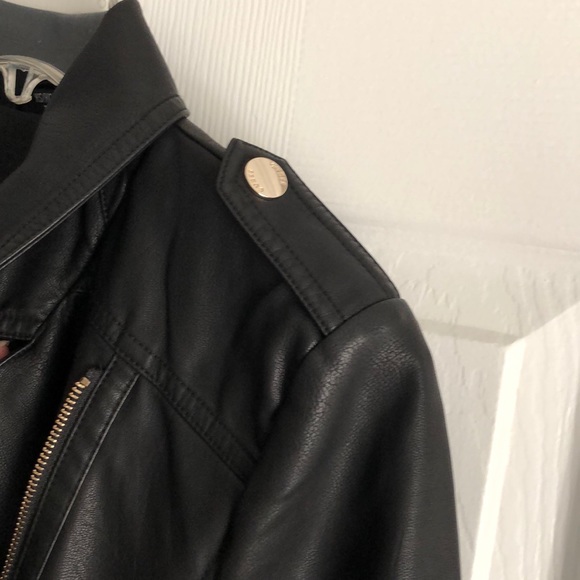 Guess NWT moto jacket🔥🏍😍 - Picture 11 of 15